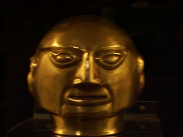 goldenhead.jpg