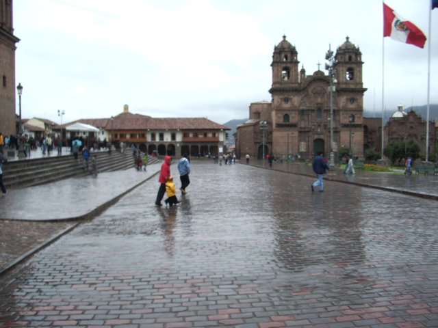 nocarsincusco.jpg